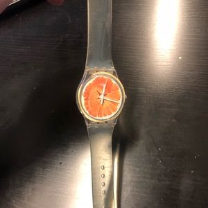 Clear fruit Swatch